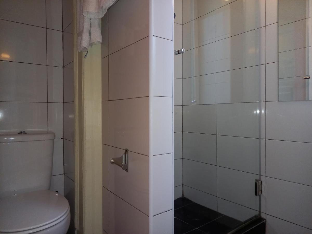 Lisbon Budget Inn מראה חיצוני תמונה