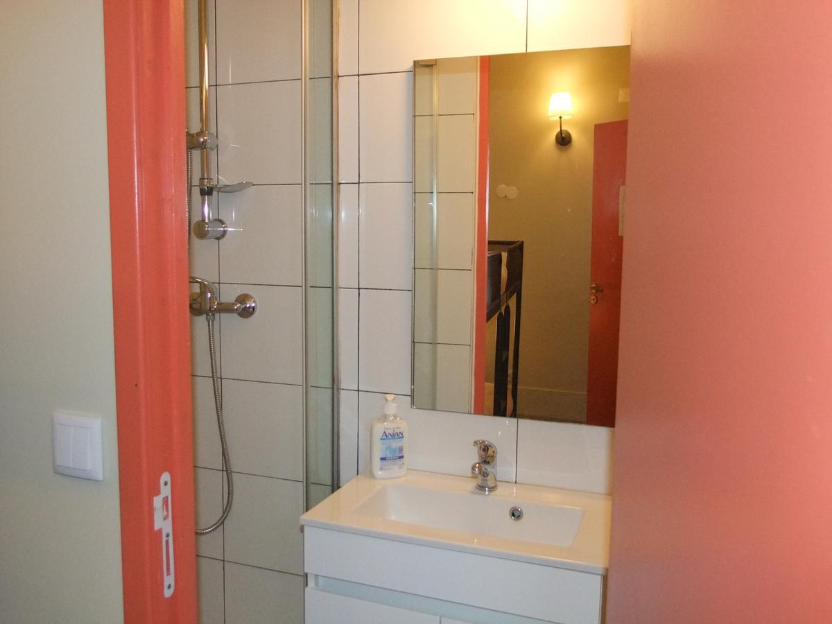 Lisbon Budget Inn מראה חיצוני תמונה